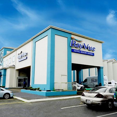 אושן שורס Bayvue Hotel, Resort & Suites מראה חיצוני תמונה
