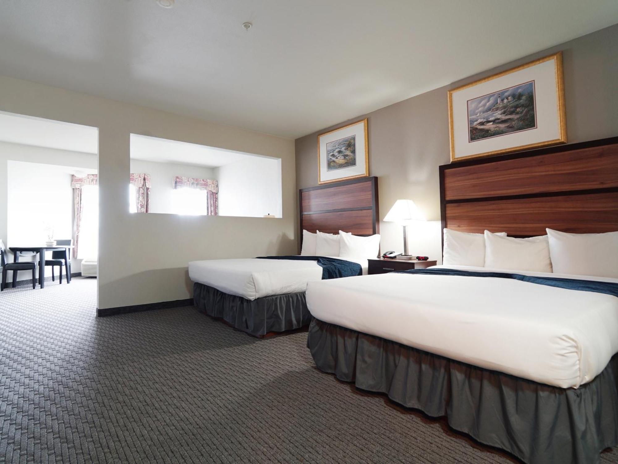 אושן שורס Bayvue Hotel, Resort & Suites מראה חיצוני תמונה